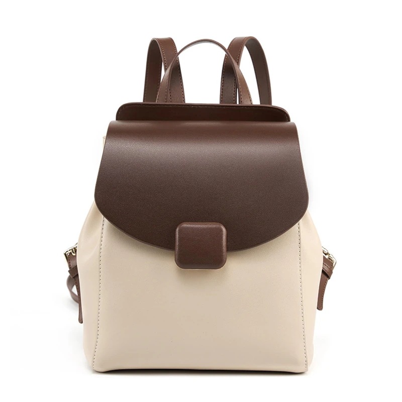 リュック バックパック 本革 レディース 大容量 コンパクト 軽量 可愛い カジュアル シンプル