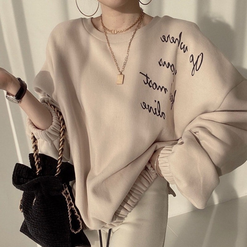 オーバーサイズ トレーナー トップス プルオーバー スウェット ミディアム丈 袖あり 長袖 ボリューム袖 ドロップショルダー ラウンドネック 襟なし かわいい 大人可愛い シンプル カジュアル 大人