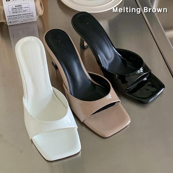 女性スクエアトゥスリッパヒール KR77 7,333円