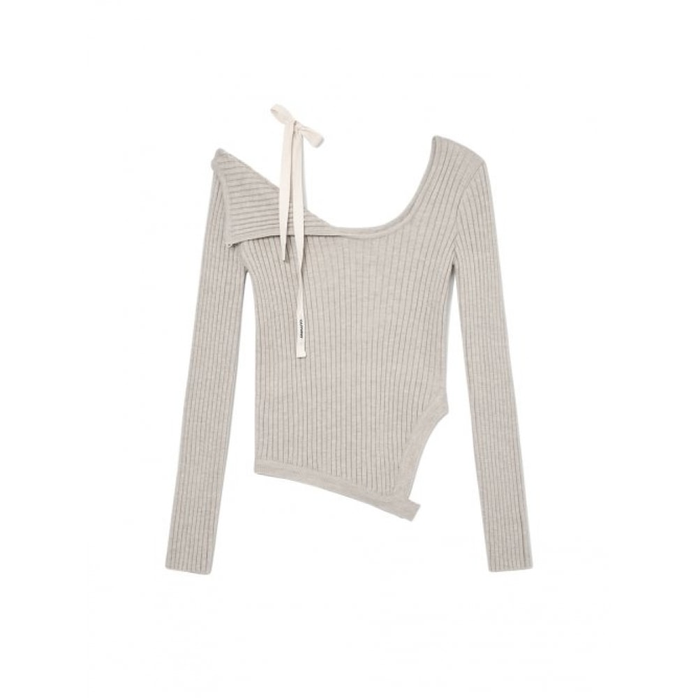 GLOWNY ISAアシンメトリーニットトップ ()