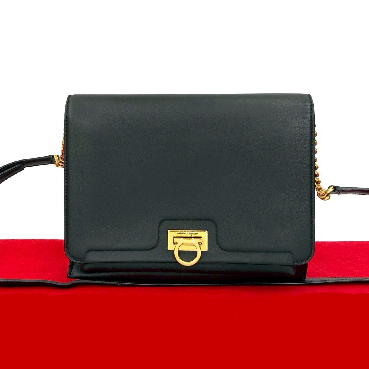 ガンチーニ ロゴ 金具ショルダーバッグ レザー ブラック 34899 26,130円