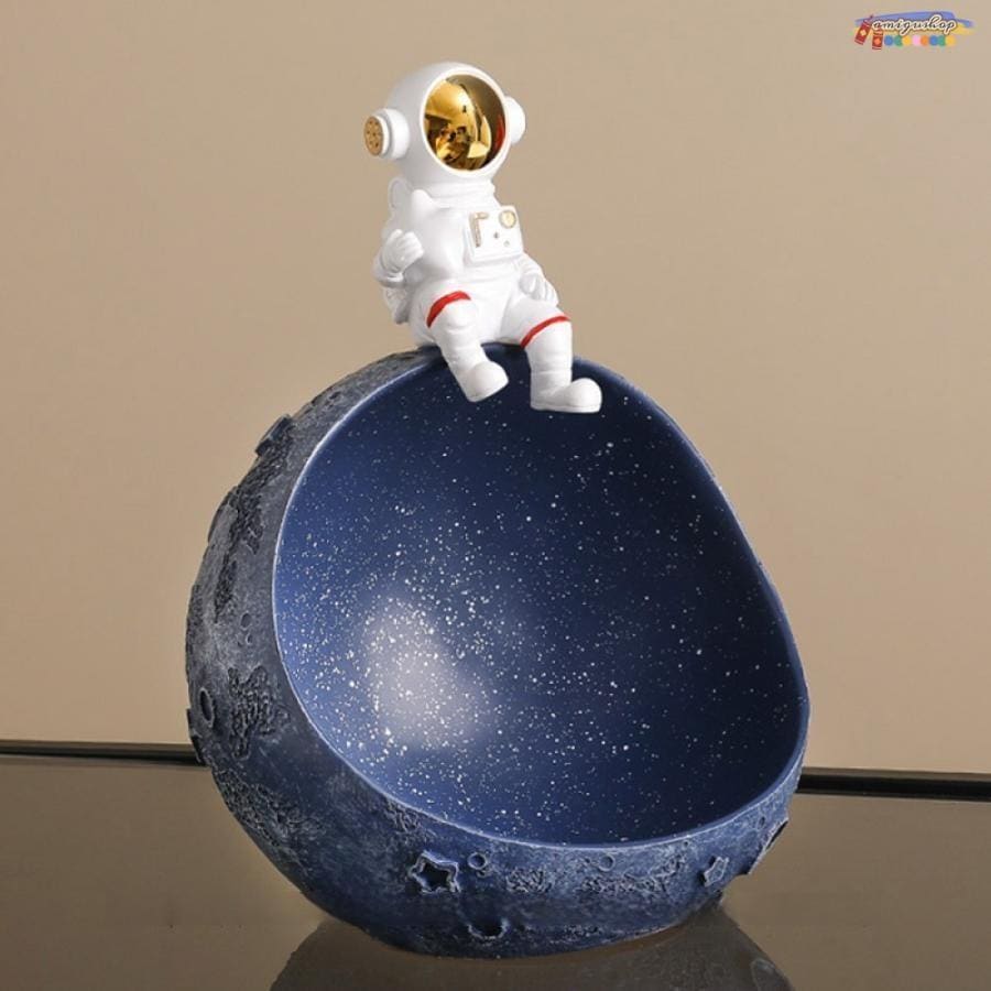 玄関収納ボックス 宇宙飛行士 マスコット 部屋装飾品 卓上デコレーション オーナメント ジュエリー 鍵 化粧品 リモコン キー収納 北欧の工芸品 雰囲気アップ