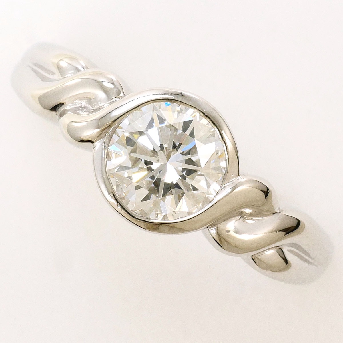 PT900 プラチナ リング・指輪 15号 ダイヤモンド 1.055ct VS2 鑑定書 総重量約7.9g 中古