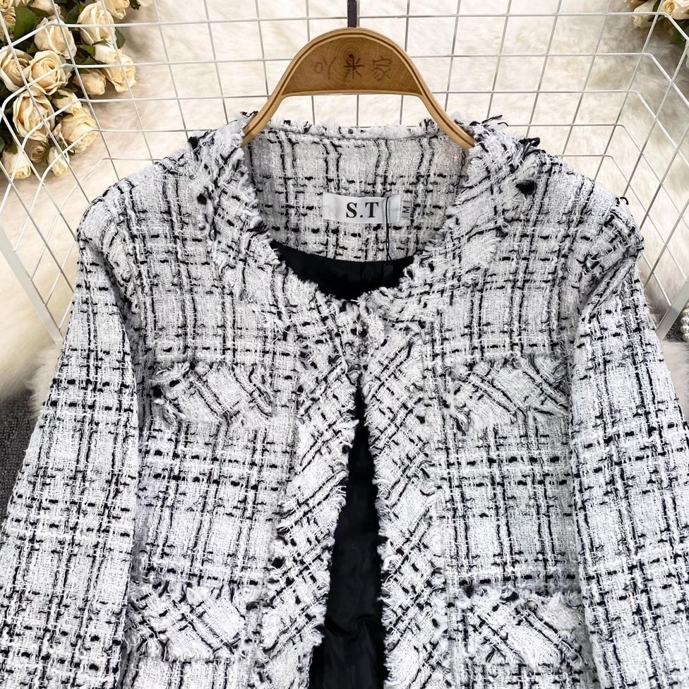 レディース ジャケット ノーカラージャケット 長袖 Uネック ラウンドネック 前開き ツイード コンサバ ボタン かわいい 大人可愛い 上品 おしゃれ かっこいい レトロ ガーリー エレガント モダン