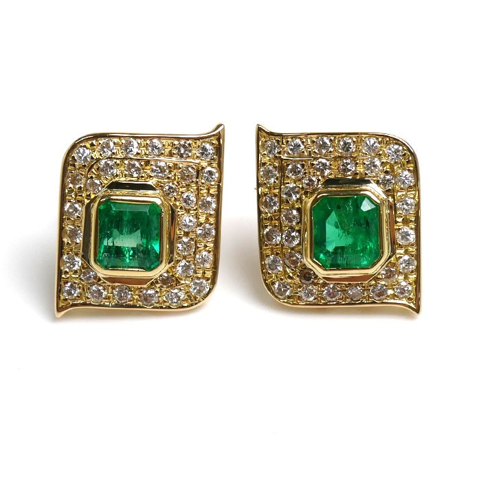 K18YG イエローゴールド ピアス エメラルド0.72ct/0.68ct ダイヤモンド0.34/0.34ct 3.7g レディース 中古 美品 82,500円