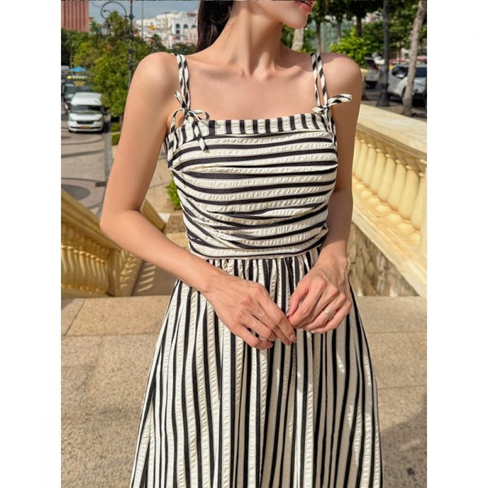 [Vivarup] アリーリゾートビーチドレスOP20220Fサマーストラップオフショルダーバンディングリボンストライプビーチリゾートバケーションルック 5,441円