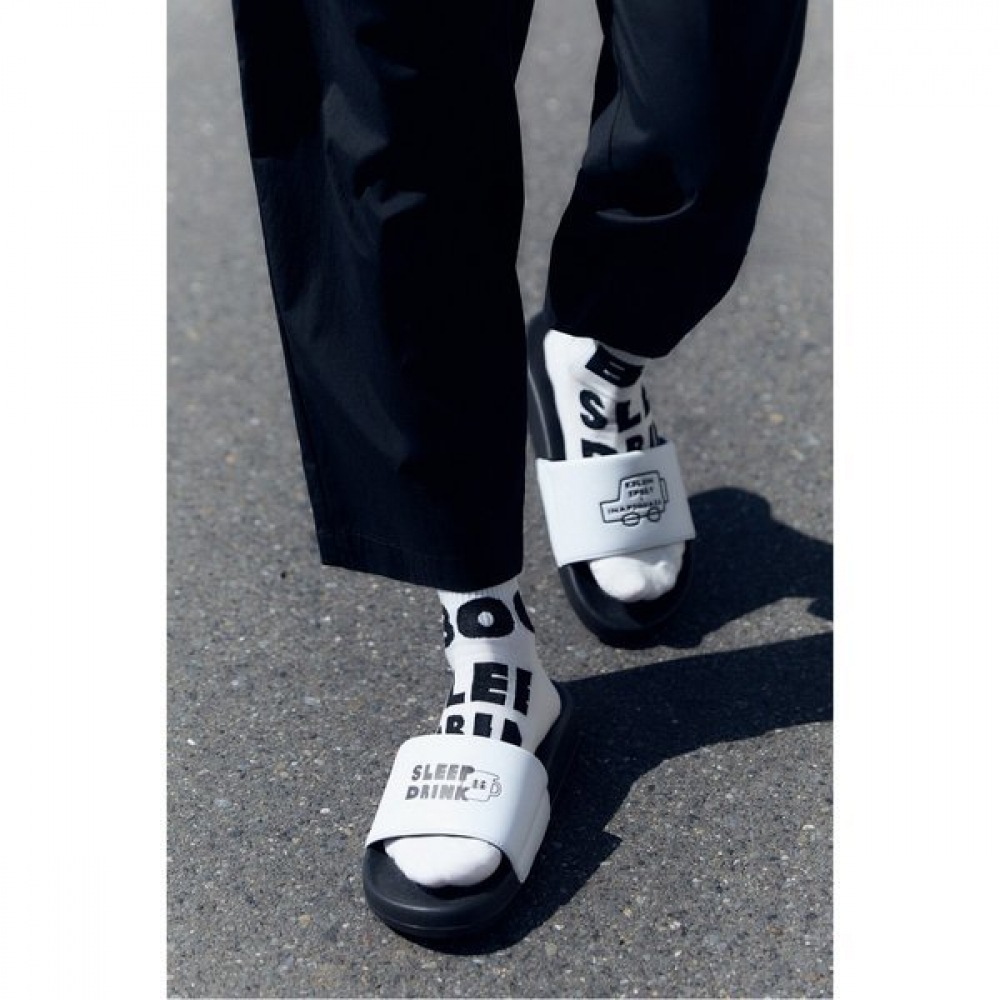 コオロンスポーツスライド男女共用FE2AX24910BLK