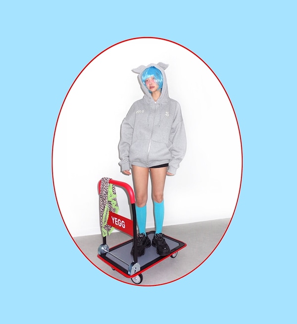 Qoo10 YEGG 25SS Wing hoodie ロゴ