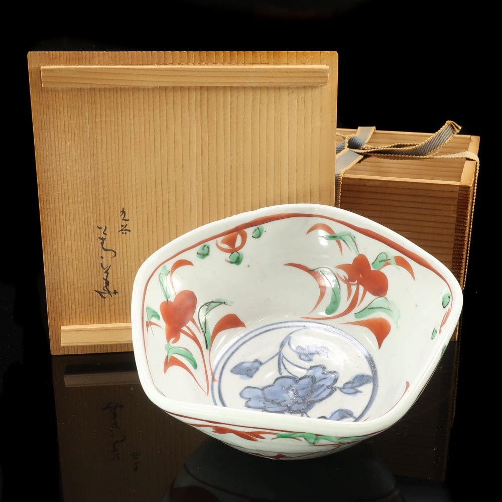 須田青華 作 呉洲赤絵 牡丹文五角小鉢 骨董品 陶磁器 _ 中古品 A-ランク