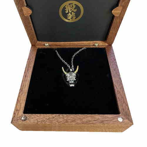 VAPELUSTION はんにゃ　ペンダント