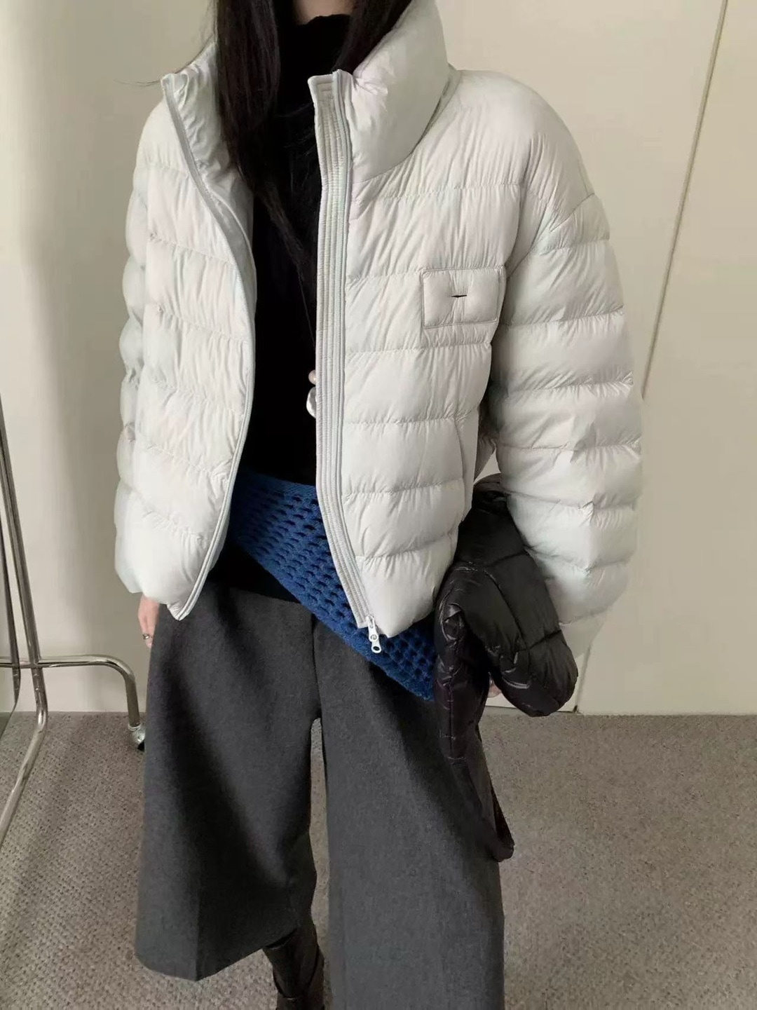 とってもキュートで柔らかいポークリブスタイルの新作ホワイトグースダウンパファージャケットゆったりとした韓国スタイルでオンラインインフルエンサーの間で人気です