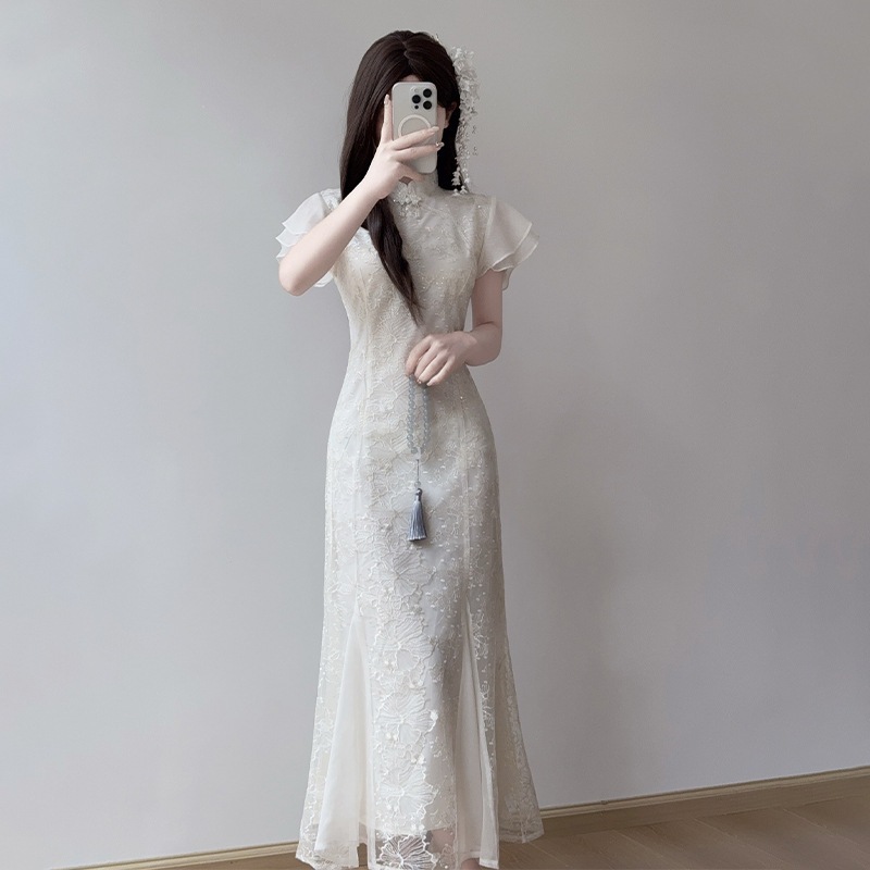 【急速出荷】付き添い人が新しい中国式改良刺繍チャイナドレスの魚の尾の領収証婚約の白いワンピースを着る