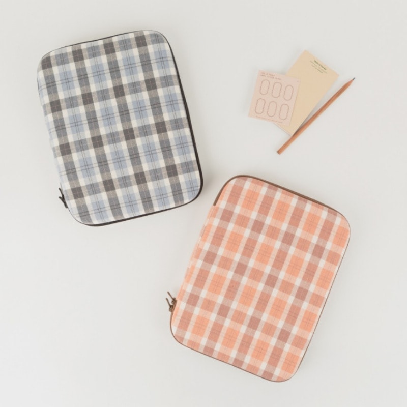 ALL NEW FRAME/ Check pattern iPad pouch/ チェックパターンアイパッドポーチ