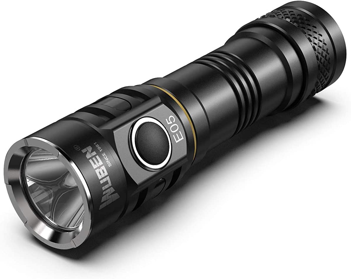 WUBEN (国内正規品) USB 充電式 小型 LED フラッシュライト強力 900ルーメン 防水 IP68 ブラック E05 ミニ 軽量 防災 対策
