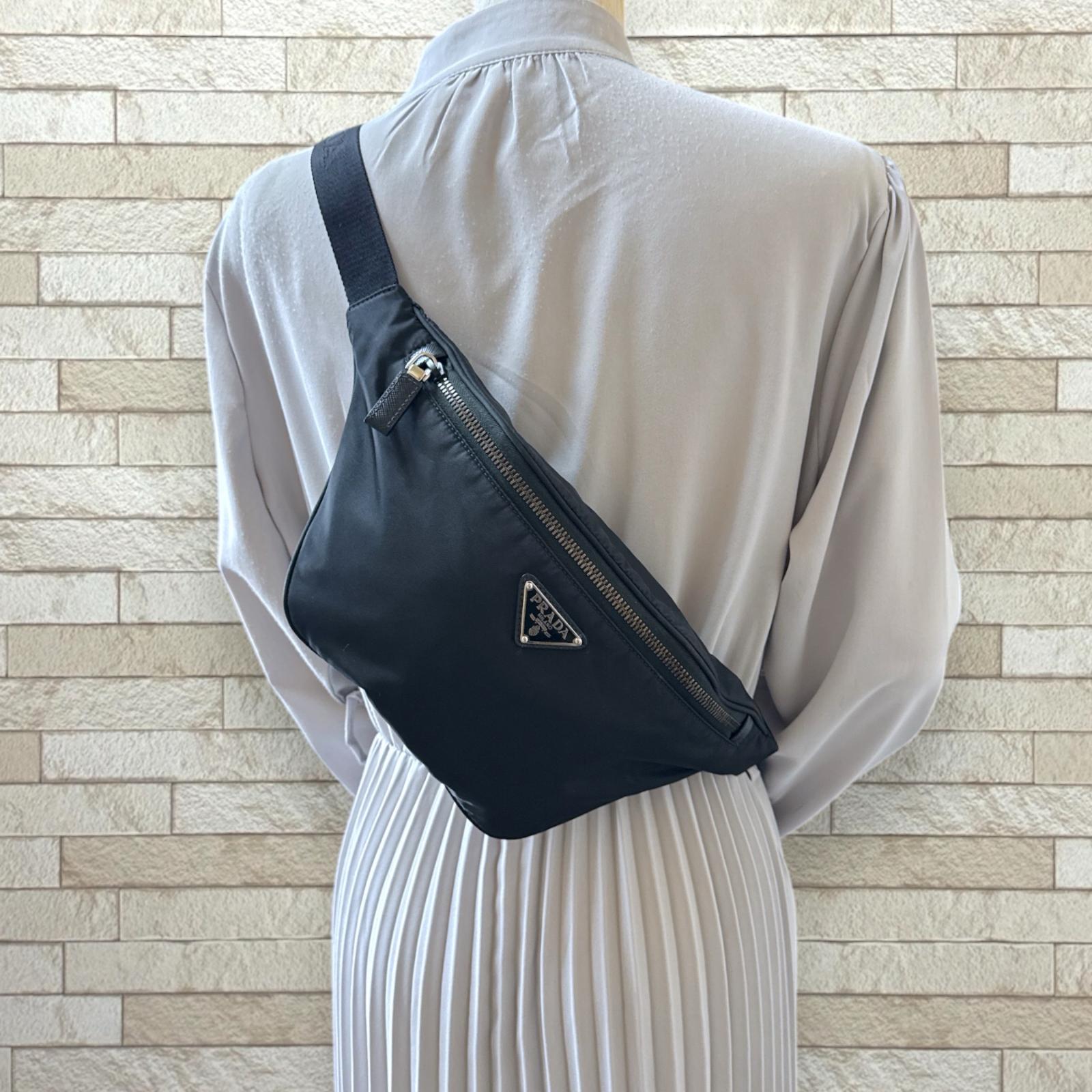 プラダ サフィアーノレザー ベルトバッグ ボディバッグ リナイロン 2VL033 ブラック PRADA 中古 美品