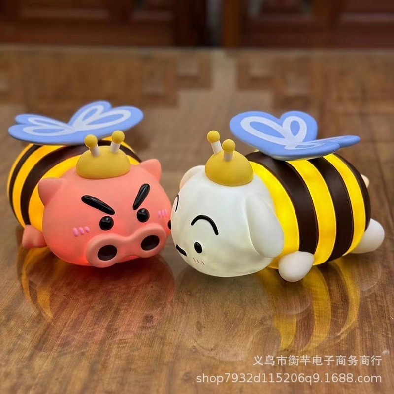 【配送料無料】 クレヨンしんちゃん蜜蜂灯フィギュア置物光る蜜蜂しんちゃん夜灯ミニスタンド周辺人形かわいいプレゼント