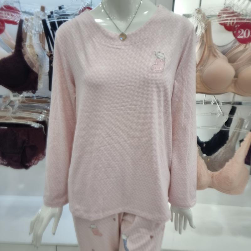 ポリスパンニャオンイポイント女性イージーウェアトップス