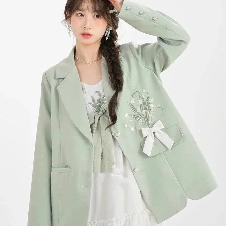 3日出荷 緑刺繍アウター 新作ルーズ 高級感 小柄女性用 秋 スーツ 春服 レディース