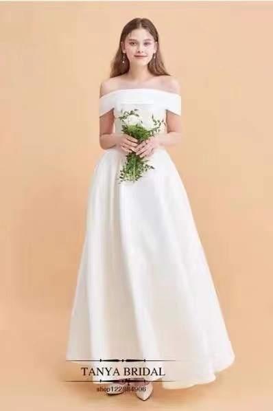 ウエディングドレス 結婚式ドレス 白 二次会 レース 安い エンパイア 花嫁 フォトウエディング ビ