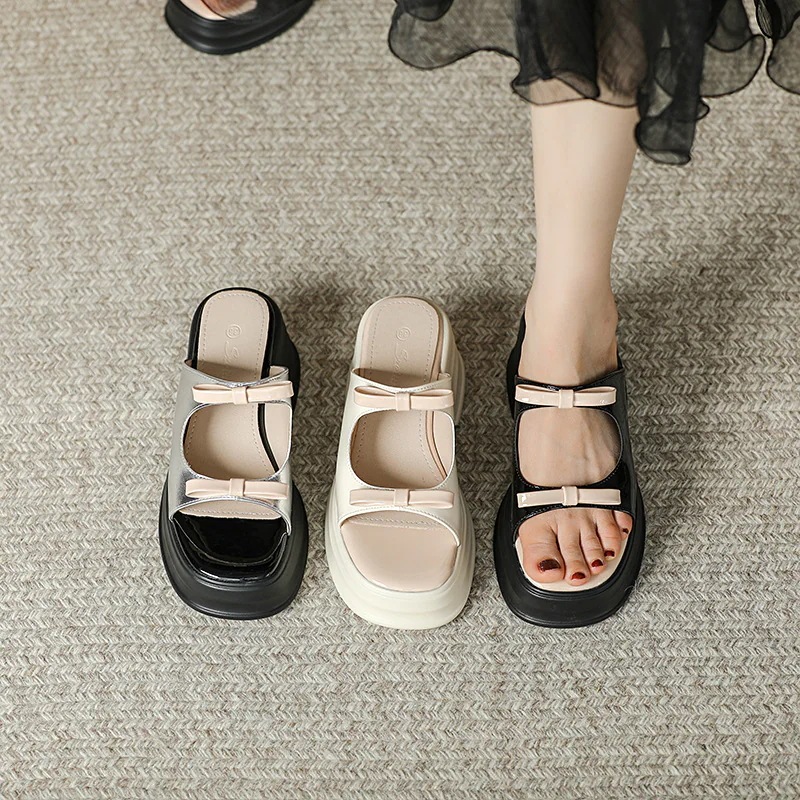 フランス式黒の可愛い厚底サンダルスリッパレディース サンダル 5,195円