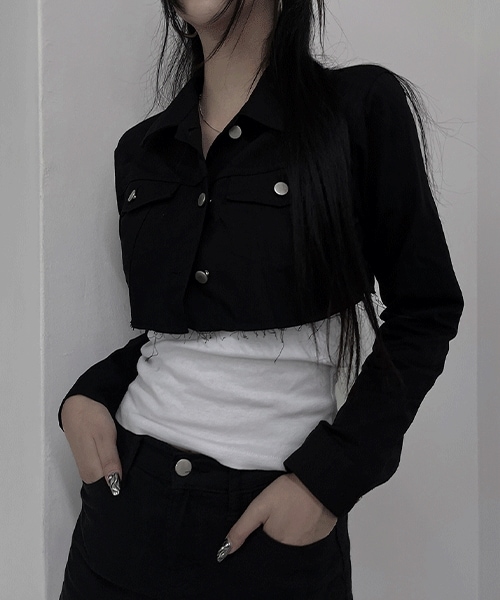 damage crop black jacket