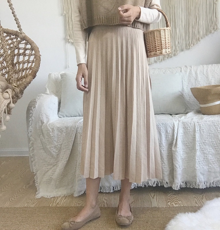 3093.レトロなプリーツロングスカート（アプリコット）