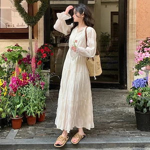 新登場ホワイト長袖ワンピ レディース用 ウエスト プリーツ ロング丈ワンピース