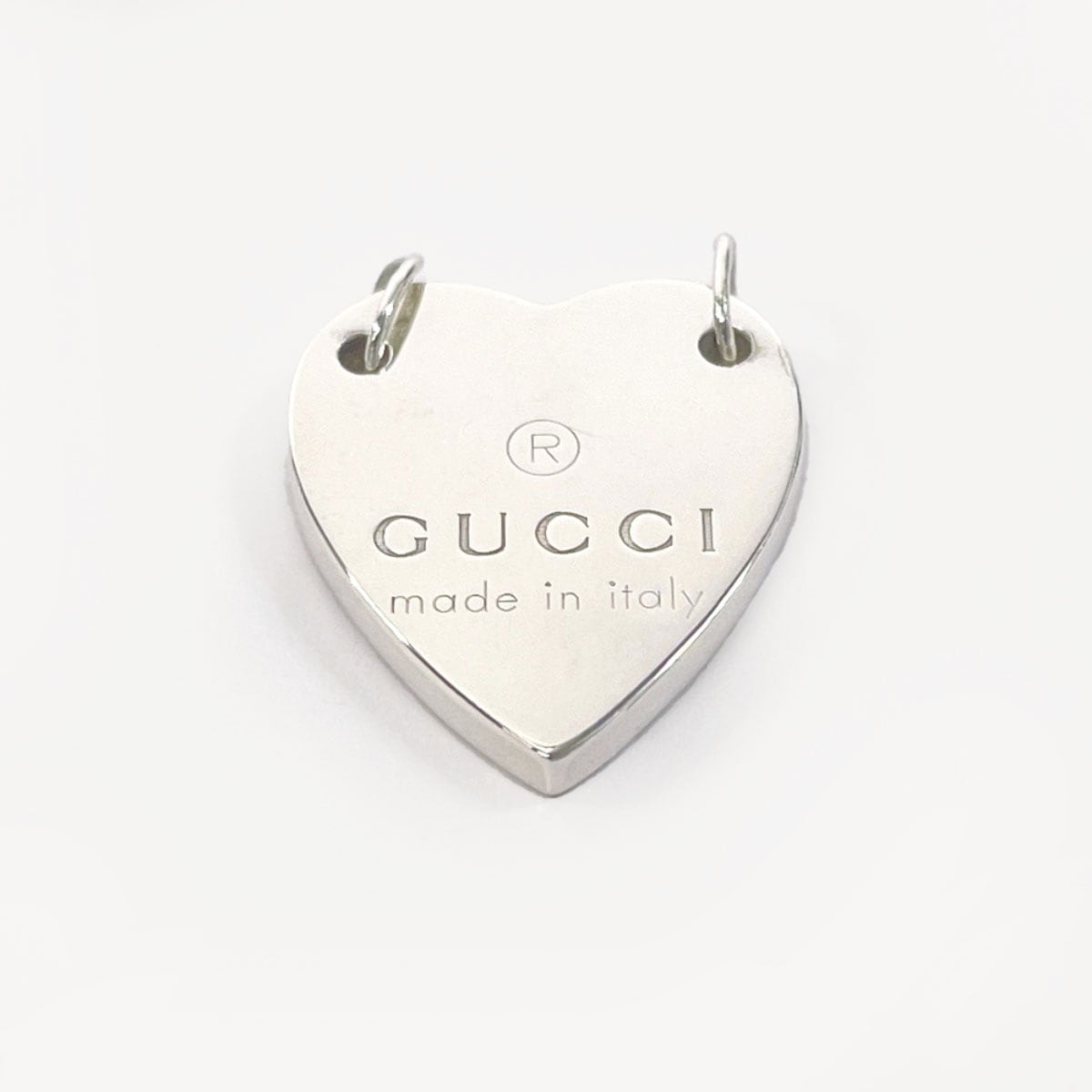 GUCCI グッチ ハートプレートネックレス レディース シルバー ペンダント GUCCI（グッチ） ネックレス レディース ハート プレート ペンダント