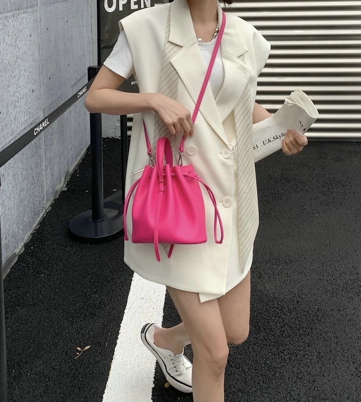 レデイースバッグカバンショルダーバッグバケットバッグレザー本革斜め掛け６カラー30%までに制限