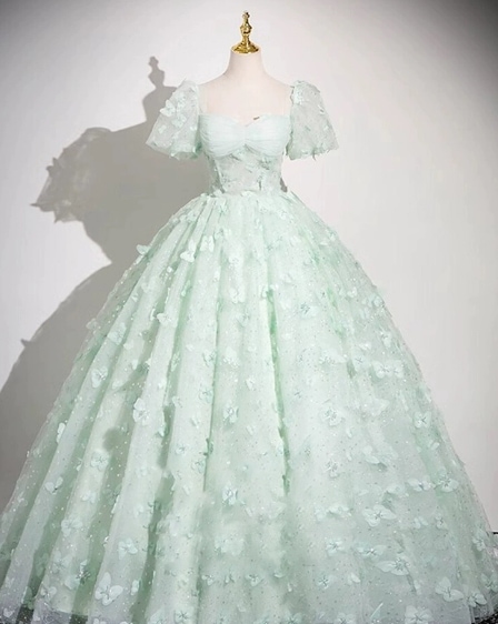 カラードレス ミントグリーン パフスリーブ 立体レース刺繍 プリンセスライン 編み上げ 花嫁