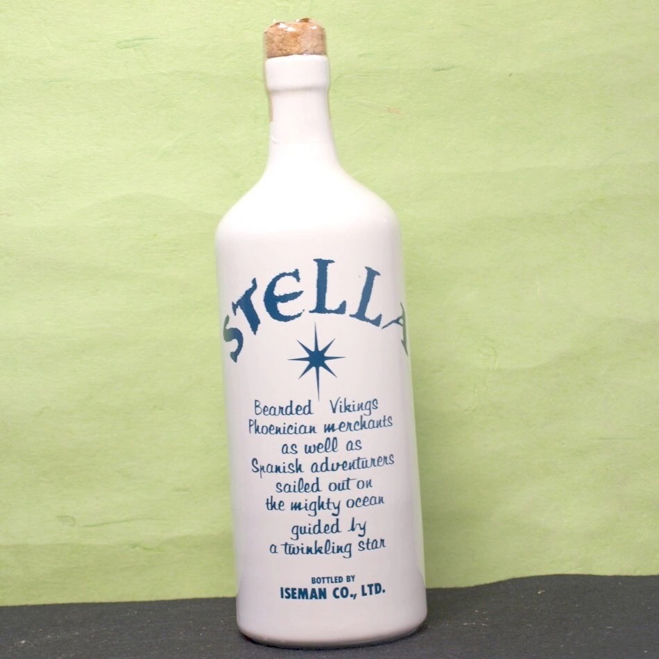 1ケース単位8本入り麦とうもろこし焼酎30ステラ陶器ボトル720ml　8本入りメーカー三重県：(株)伊勢萬