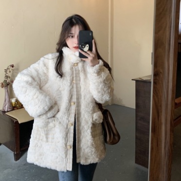 アウター 上着 もこもこアウター 白 ホワイト 韓国流行 長袖 襟なし ハイネック もこもこ