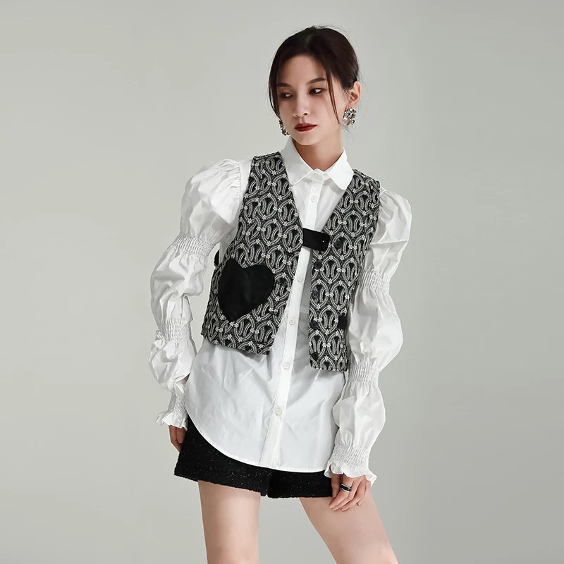 大きいサイズ 新商品若見えデザイン感パフスリーブ花びらスリーブシャツ長袖ブラウス 6,544円