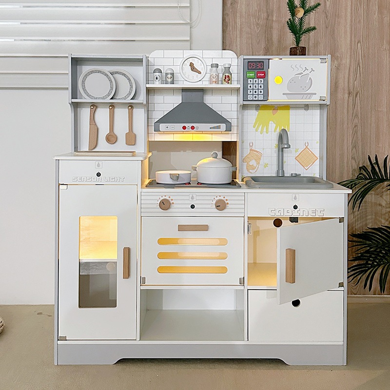 木製のプレイハウス循環水冷蔵庫キッチンサウンドエフェクト照明クッキングストーブベイビーおもちゃの遊び場