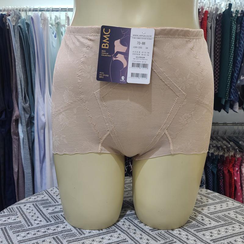 お腹を効果的に押さえてくれるハードタイプの三角ガードルVGRH120S_BP