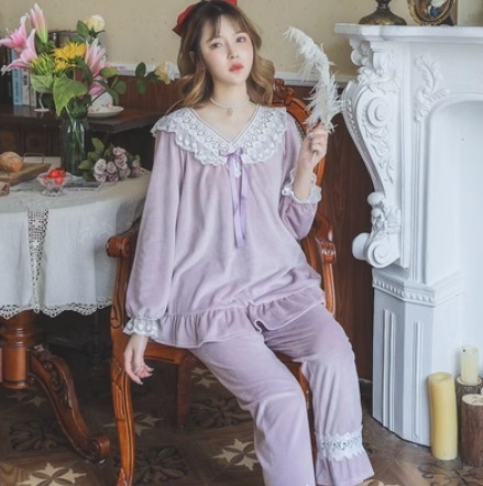 パジャマ ゆったり かわいい 寝巻き 長袖 Vネック 襟付き Aライン レース 刺繍 フリル リボン ふわふわ ウエストゴム 伸縮性 通気性 薄手 上下セット 2点セット かわいい シンプル おしゃれ