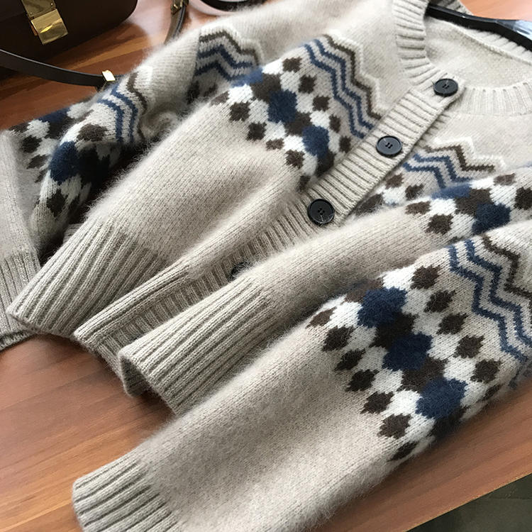 厚手カーディガン カジュアルニットカーディガン 春秋カーディガン トップス セーター カーディガン 上着 袖あり 長袖 Uネック ラウンドネック ワイド Aライン スマート もこもこ モコモコ