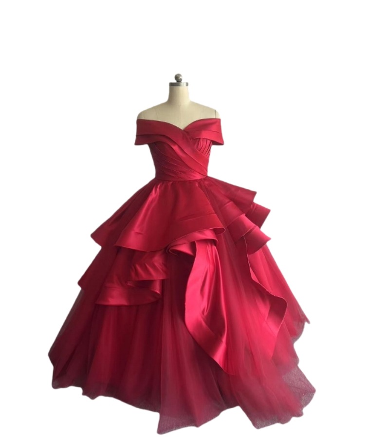 豪華！ボルドー色 カラードレス オフショルダー ラッフルフリル 花嫁 プリンセスライン 前撮り