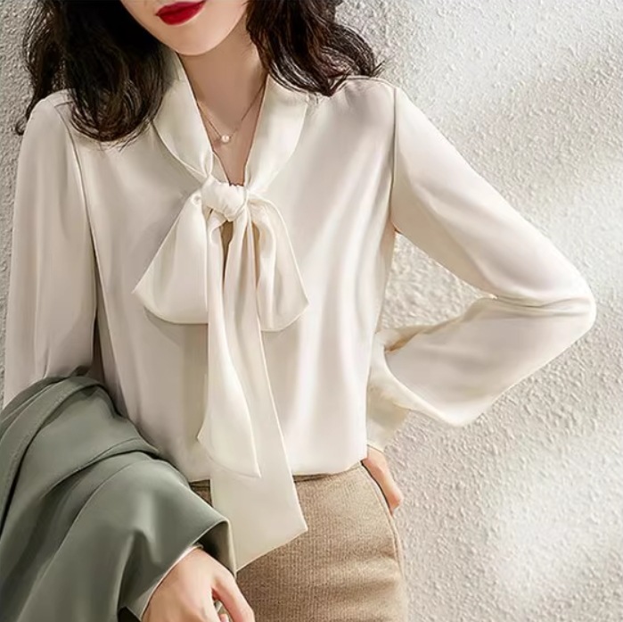 レディース シャツ 長袖 りぼんタイ ストレート 大人可愛い きれいめ シンプル 上品 おしゃれ かっこいい こなれ感 ガーリー モダン 存在感 かっちり ラブリー キュート 都会的 ナチュラル 無地
