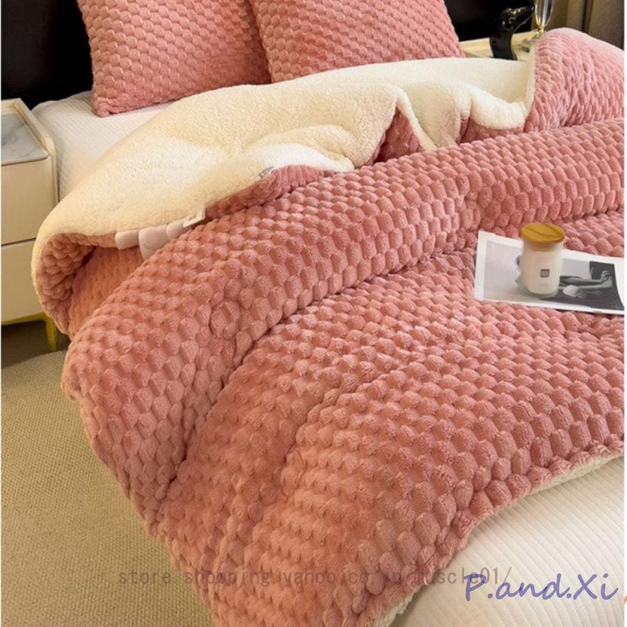 掛け毛布 厚手 キルトケット 掛け布団 可愛い シングル セミ かけ布団 用 掛けふとん マイクロファイバー 抗菌防臭 保温 洗える グレージュ