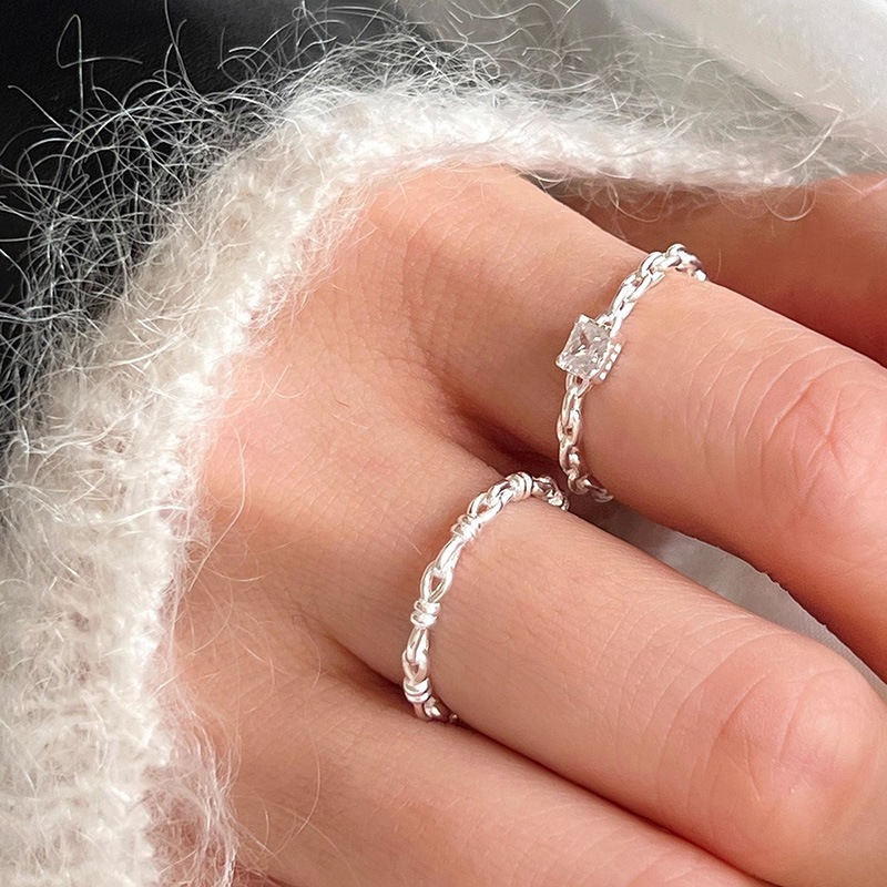 スクエア ダイヤモンド プレーンリング 女性用 Ins コールドスタイル シンプル 中空チェーンリング Ins 高級オープンリング