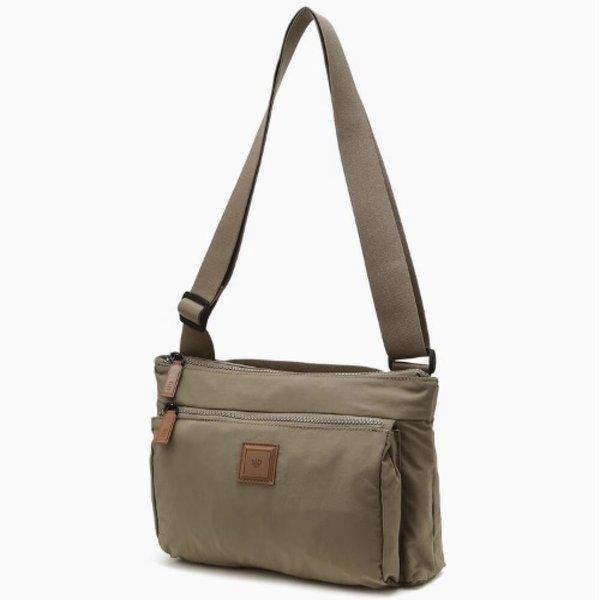 AK Bundang店 ミニクロスバッグ アウェイ ベージュ 超軽量 DBBA5FG11I2