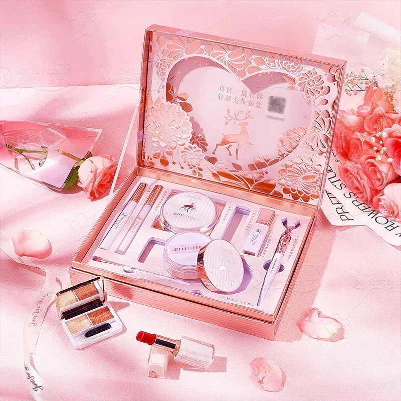 Qoo10] YOULIYOULA 【急速出荷】新年の贈り物 クリスマスコス : キット