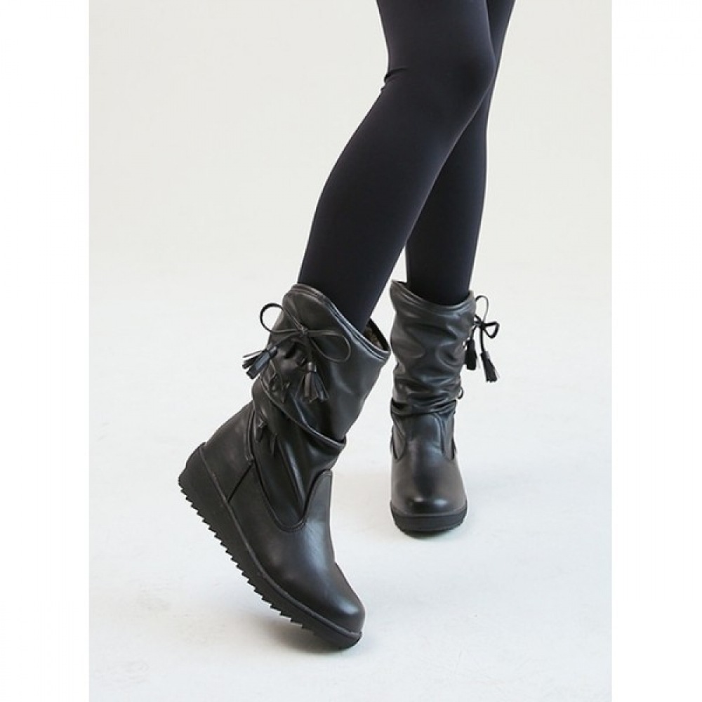 [Ninas Paris] リボンタッセルフロントファーミドルブーツ