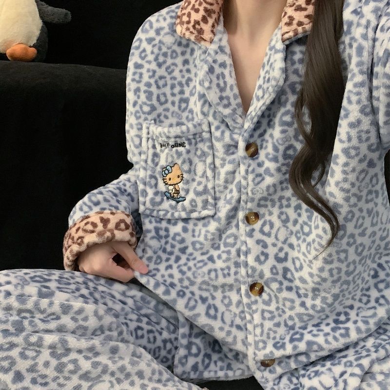 韓国 キティ パジャマ ロングパジャマ パジャマ ルームウェア サンリオです ハローキティ 可愛いです 厚手ルームウェア キティ パジャマ もこもこ