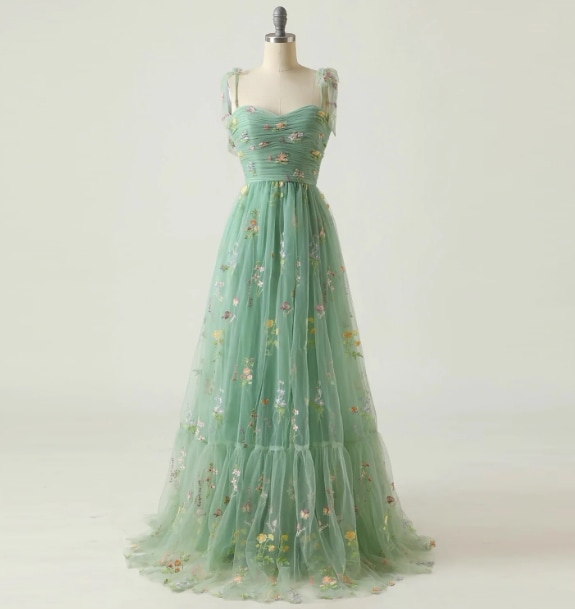 カラードレス グリーン キャミソール 花モチーフ 憧れのドレス ファスナー ふわふわドレス 前撮り