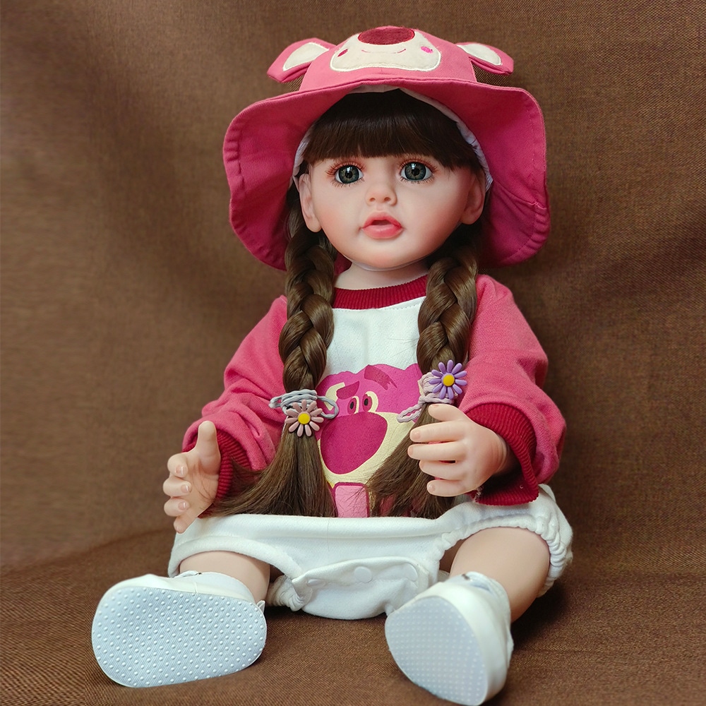 シミュレーション赤ちゃんの柔らかい接着剤の長い髪の人形のふくれっ面の口の生まれ変わった人形のイチゴのクマは人形のおもちゃに同行するために水に入ることができます