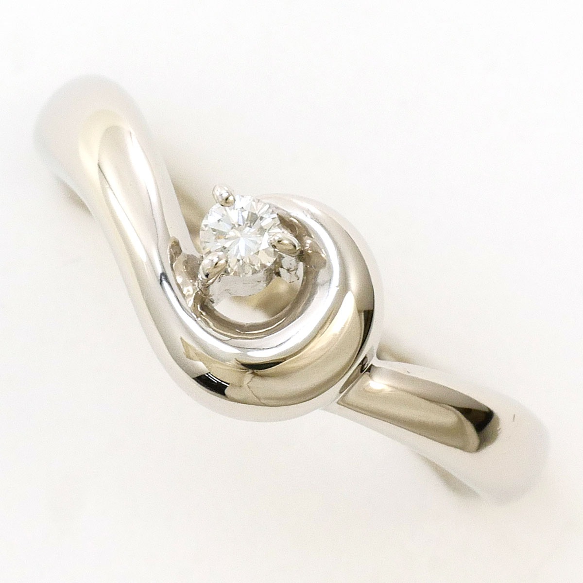 PT900 プラチナ リング・指輪 9号 ダイヤモンド 0.05ct 総重量約3.2g 中古