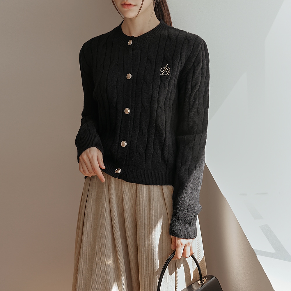 ヘインドエンブロイダリーケーブルニットカーディガン