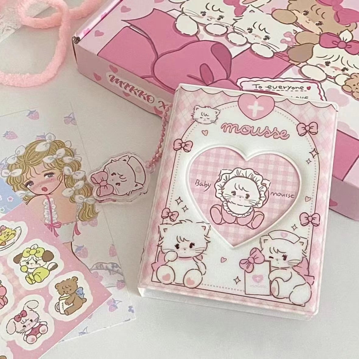 Qoo10] Mikko キャラクターズトレカケース : 文具